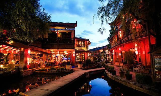 白带发黄什么原因？能自己检测是不是阴道炎吗？游戏画面